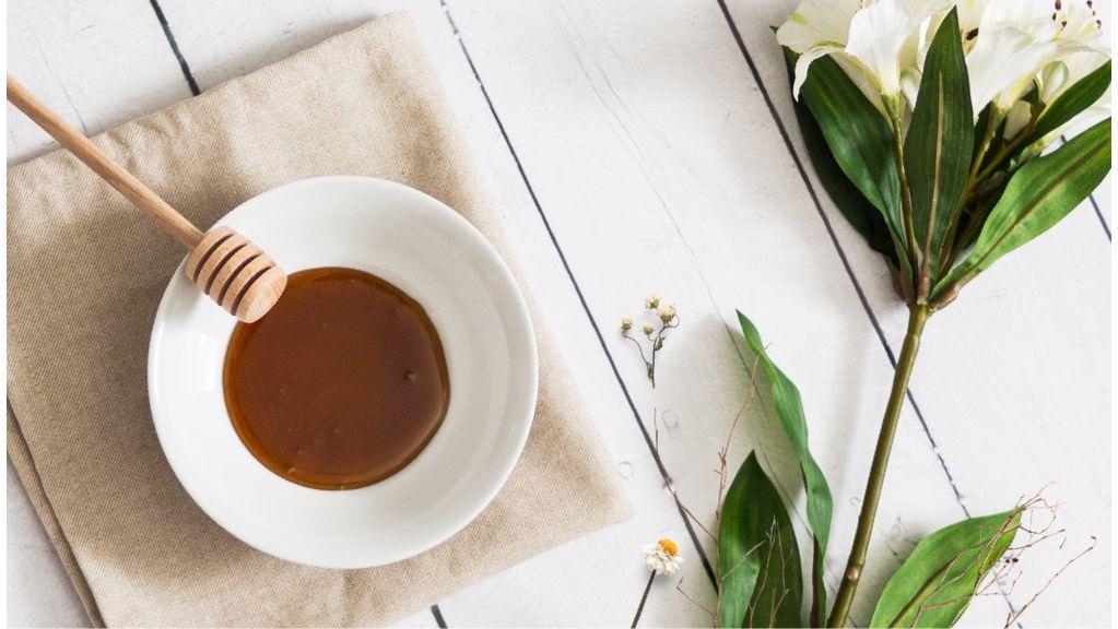 Black Bee Honey: The Secret to Younger Looking Skin